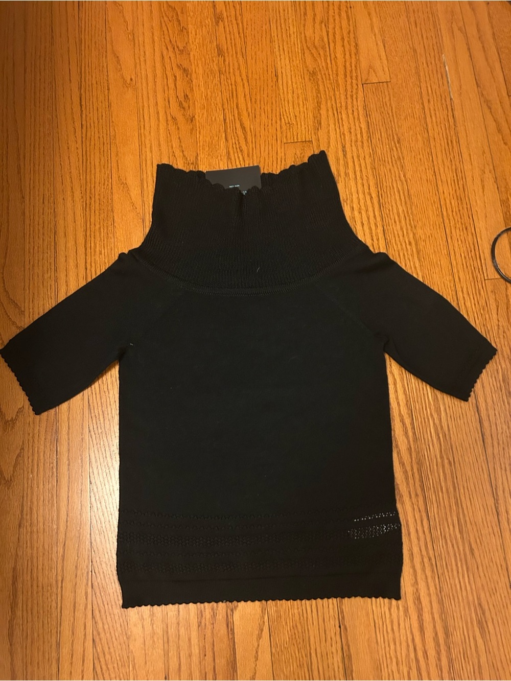 Cynthia Rowley Black Short-Sleeve Off-the-shoulder Top
